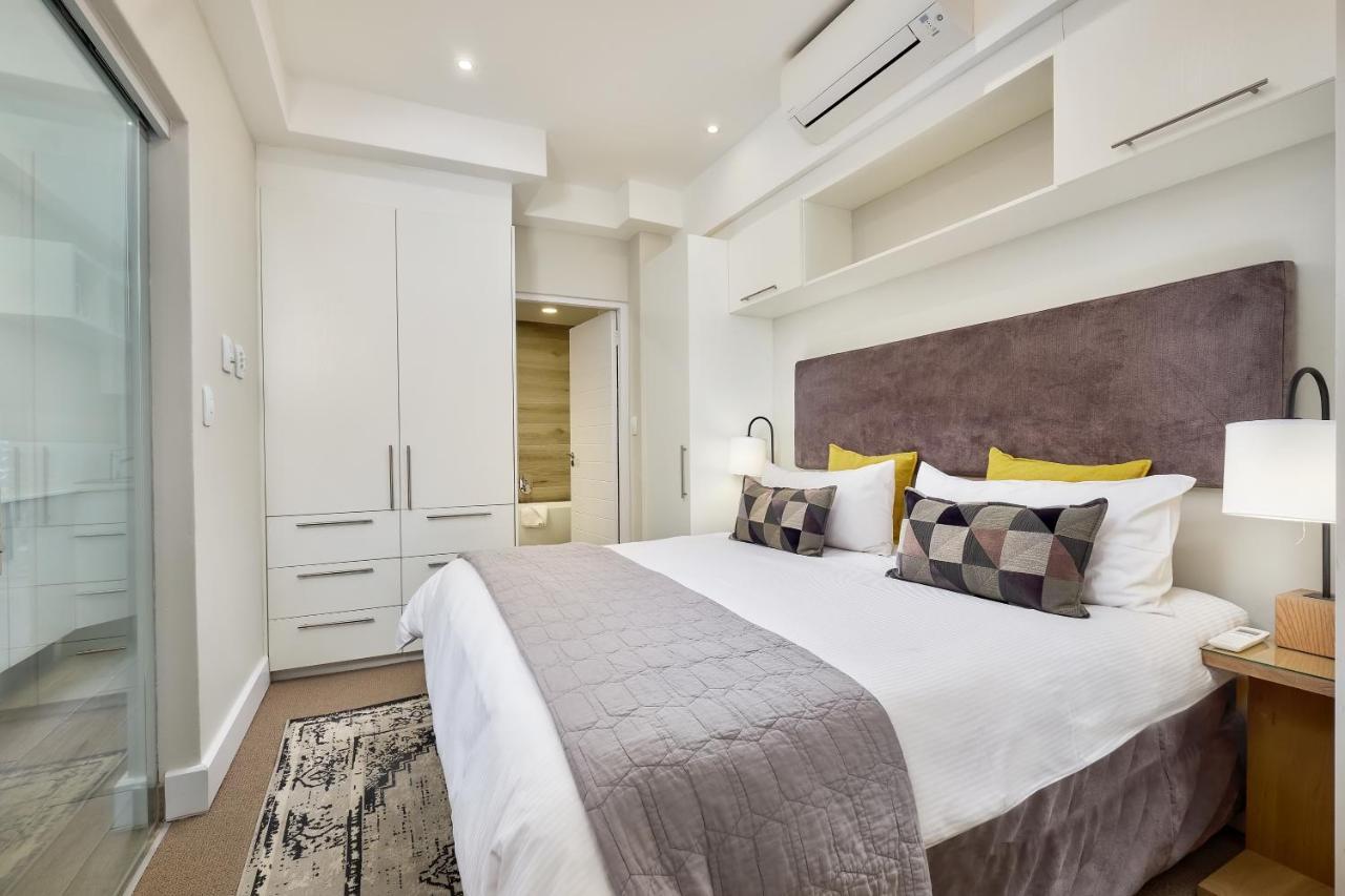 The Regency Apartment Hotel Menlyn Pretoria-Noord Exterior foto