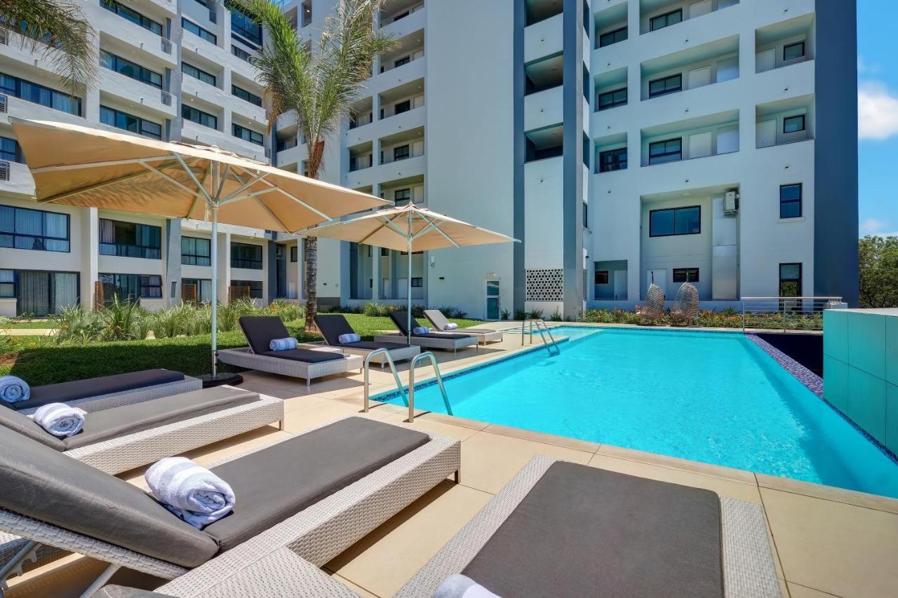 The Regency Apartment Hotel Menlyn Pretoria-Noord Exterior foto