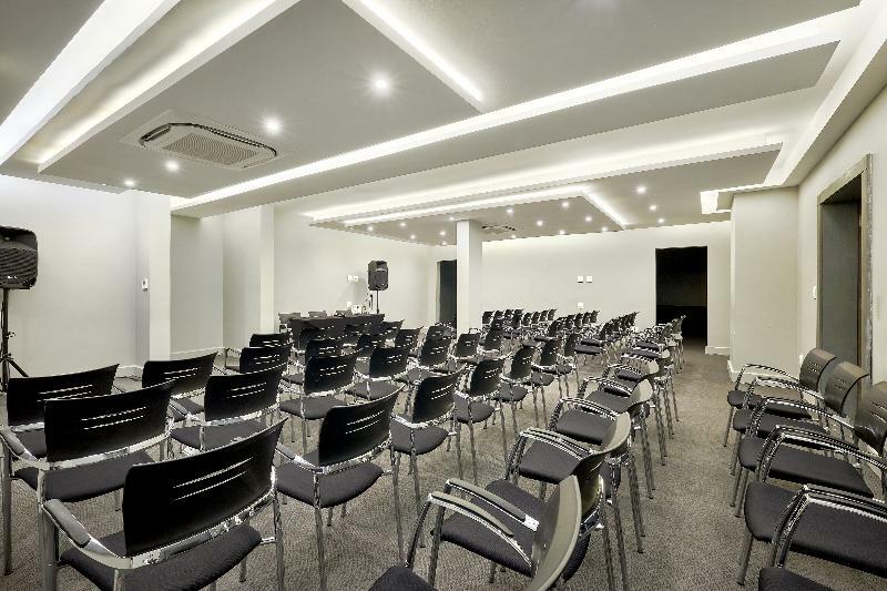 The Regency Apartment Hotel Menlyn Pretoria-Noord Exterior foto